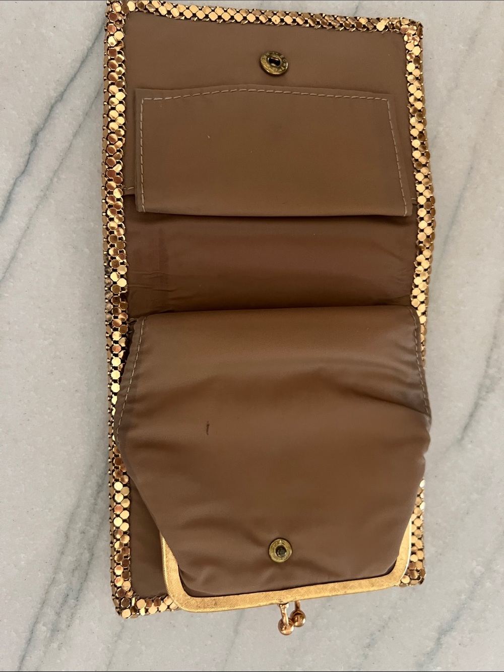 Vintage 1969 Oroton Metallic Gold Mesh Wallet with Coin Space - Picture 5 of 14